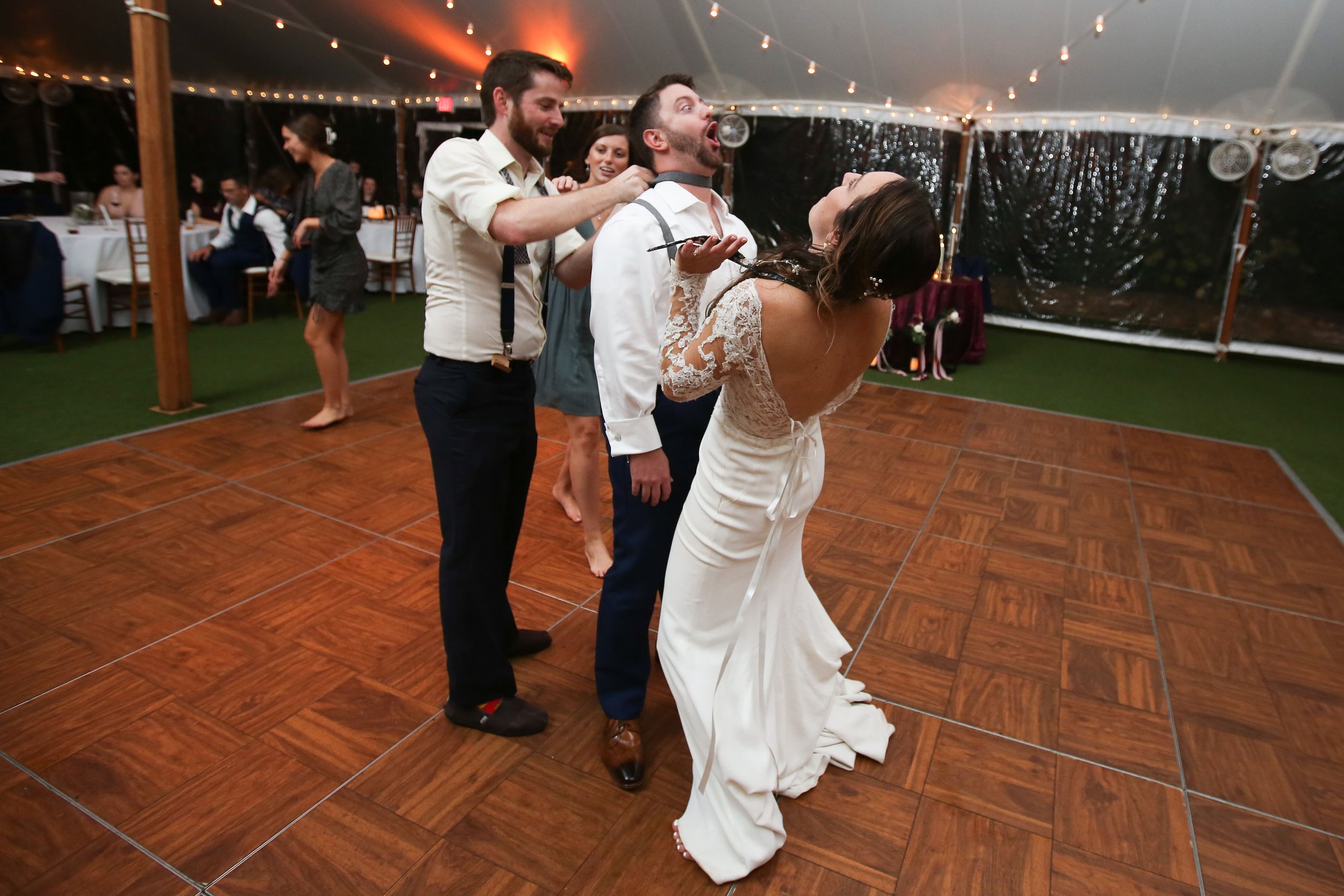  10/22/21 - Charlottesville, VA - Jill and Charles Cahoon Wedding at Keswick Vineyards.Photo credit: Amanda Maglione Photography 