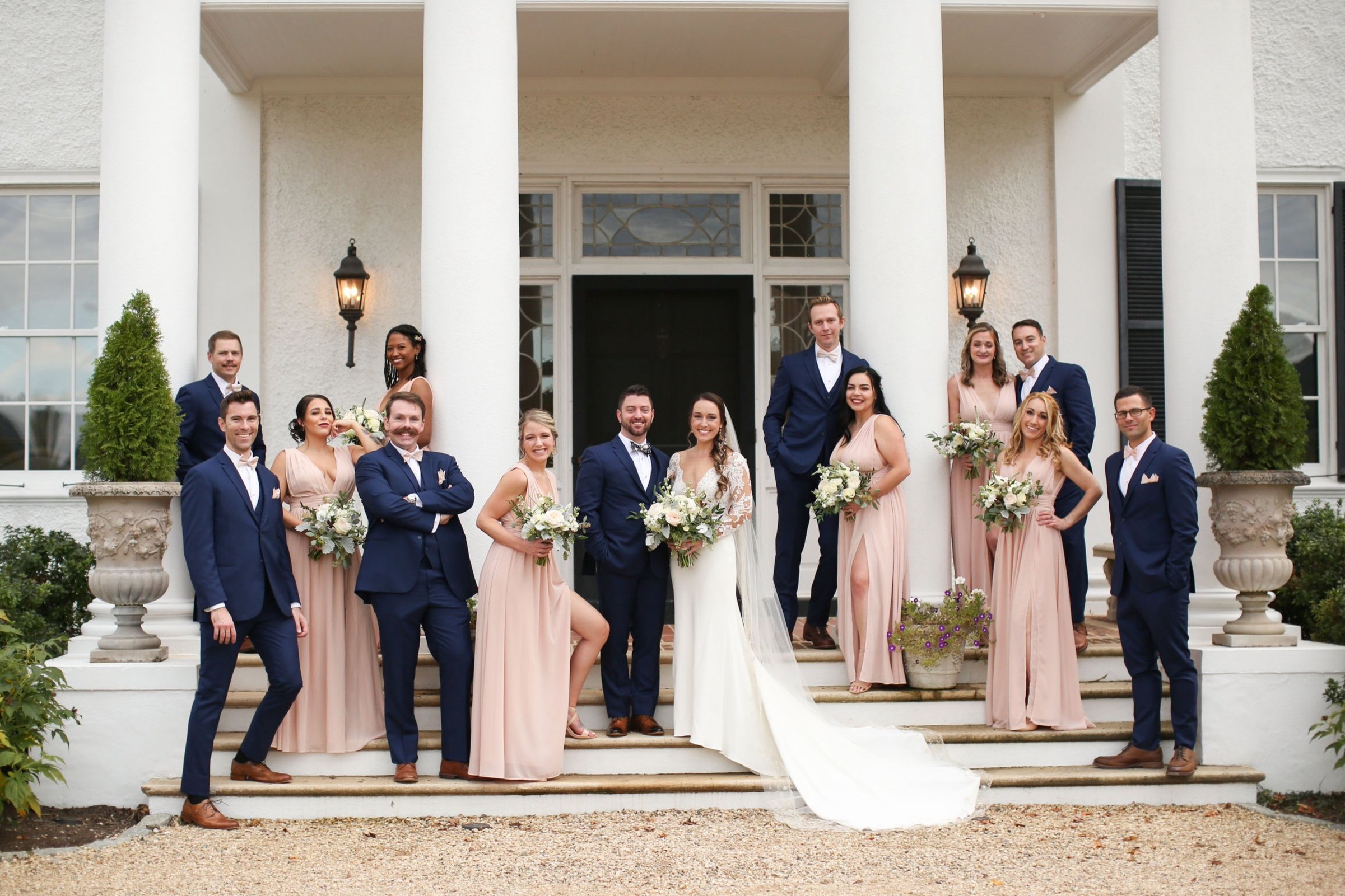  10/22/21 - Charlottesville, VA - Jill and Charles Cahoon Wedding at Keswick Vineyards.Photo credit: Amanda Maglione Photography 