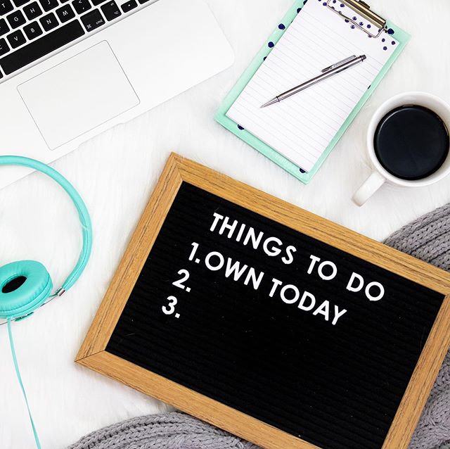 Whatever is on your to-do list today; put this at the top! 👏🏻 Take on the day with confidence knowing that the weekend is just a few hours away!! 🙌🏼 Do you have any fun weekend plans?! ✨
&bull;
&bull;
&bull;
#carpediem #owntoday #womeninbiz #flas