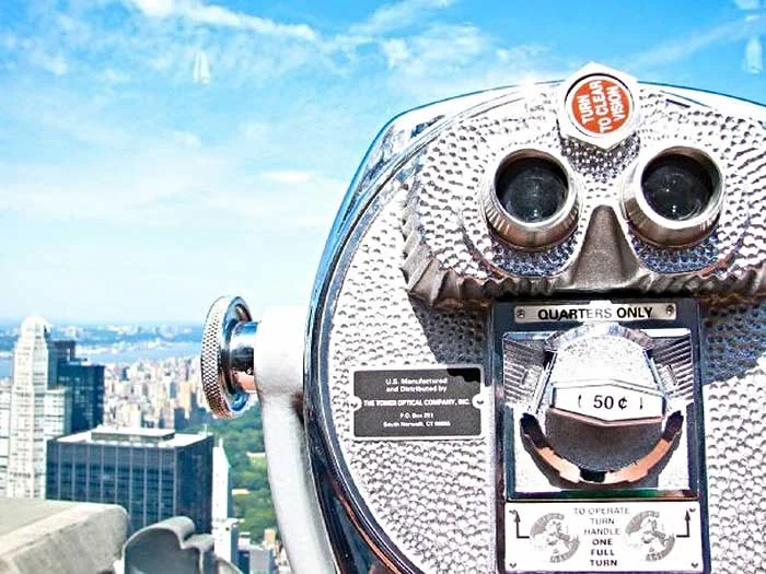 How to Be a Tourist in Your Own City