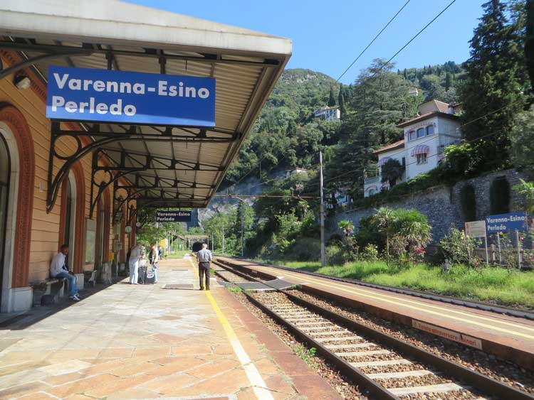 Varenna-Esino-Station-Lake-Como.jpg