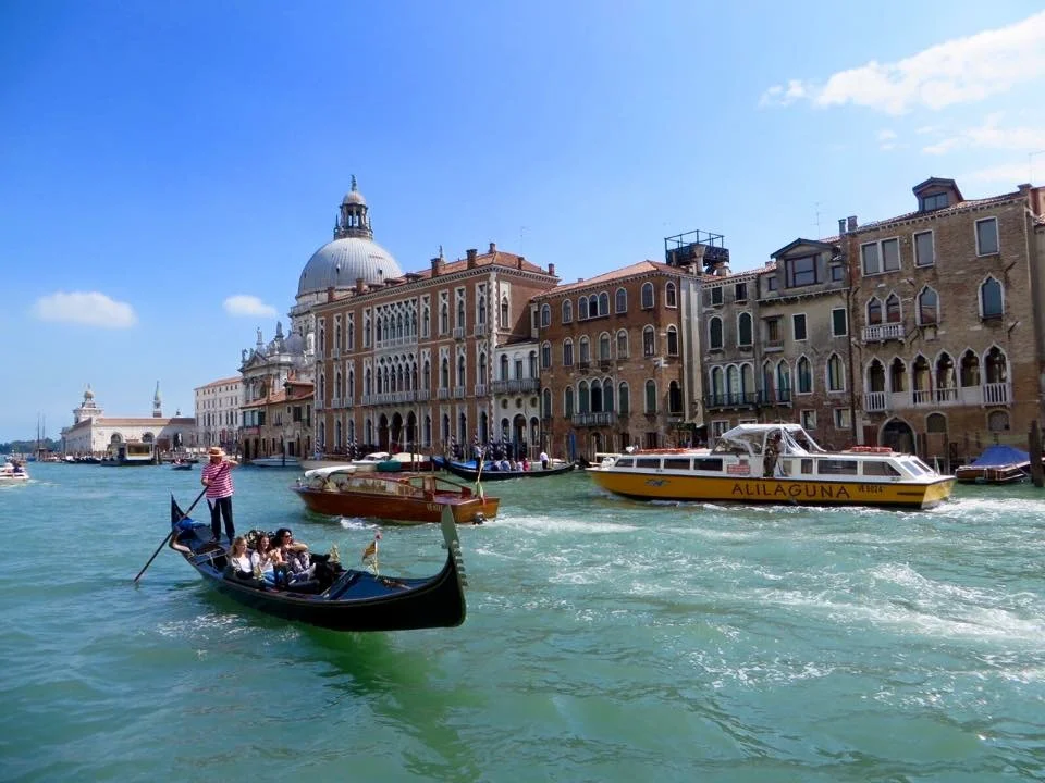 10 Romantic Places to Visit