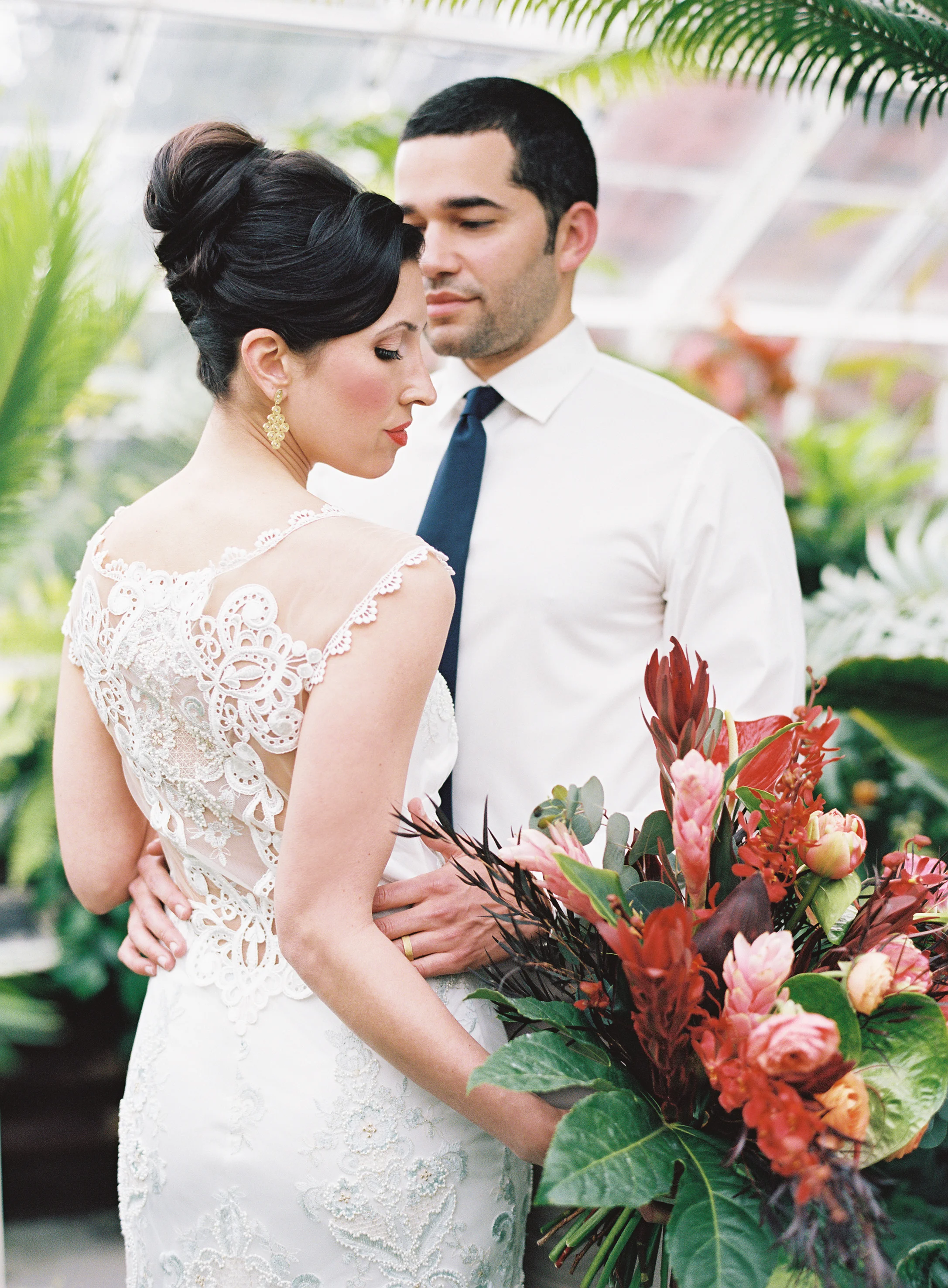 offwhitebeauty.com | OffWhite Makeup & Beauty | Seattle Asian Art Museum | Katie Parra Photography | Get Hitched Give Hope | Makeup Artist | Airbrush Tanning | Bridal Hair | Wedding | On Location