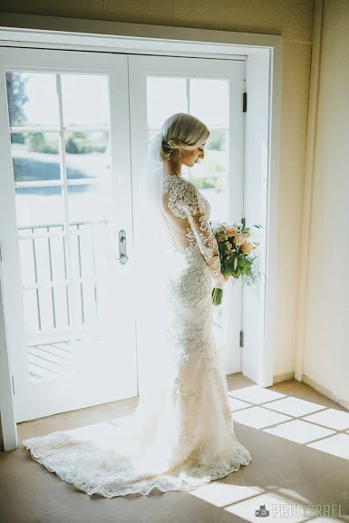 offwhitebeauty.com | OffWhite Makeup & Beauty | Paul Isreal Photography | Hidden Meadows | Snohomish Washington Wedding | Makeup Artist | Bridal Hair | Airbrush Tanning | On Location | Pacific Northwest Bride | Seattle Bride