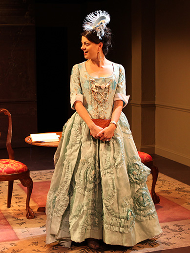 She Stoops to Conquer. Photo by Ella Bromblin