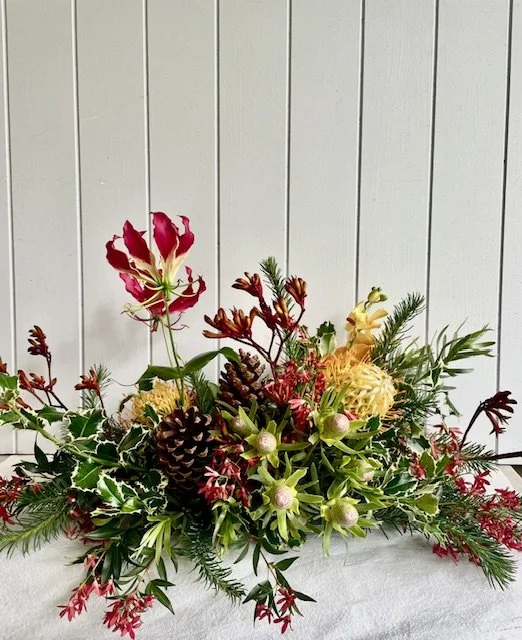 Christmas table feature