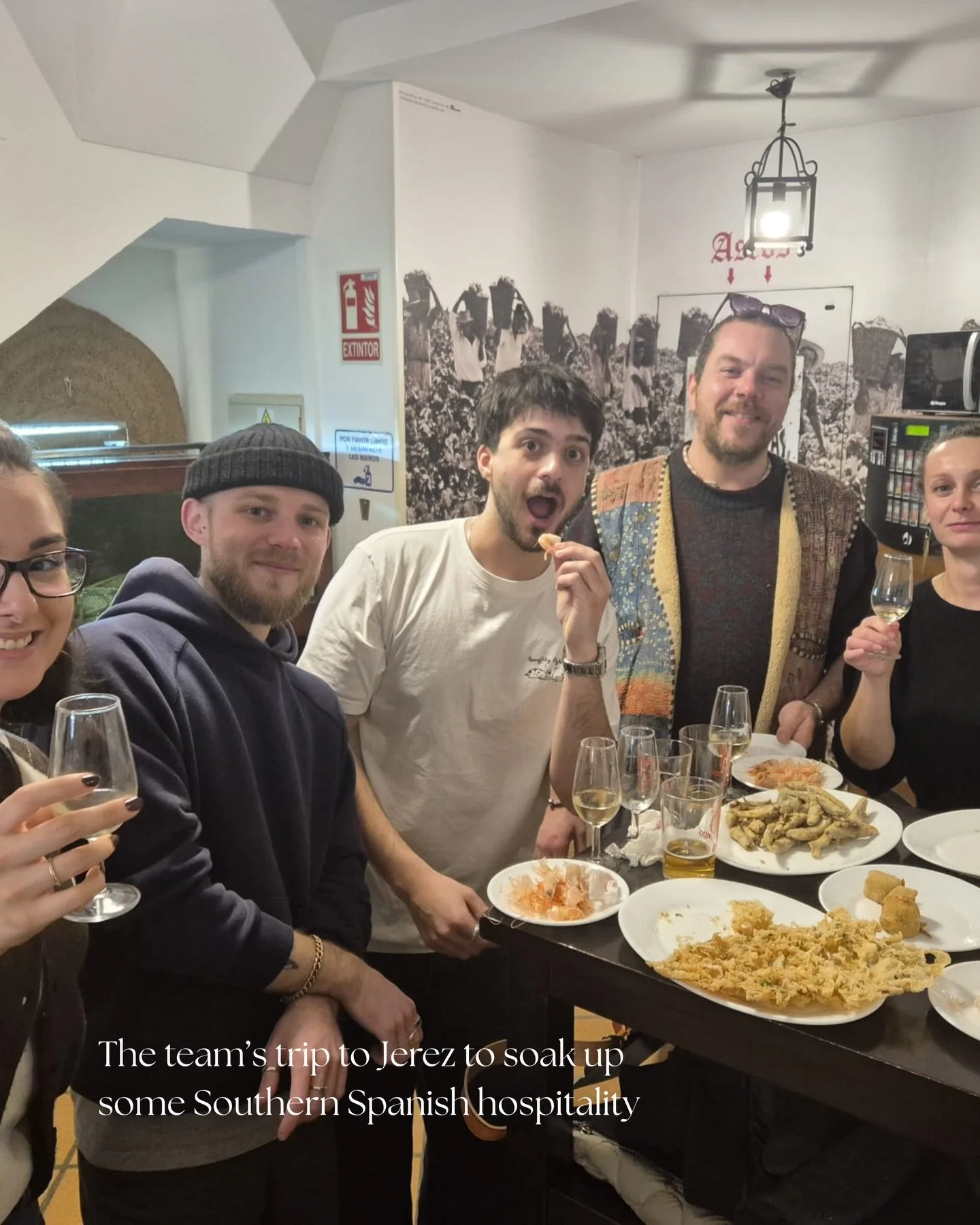 Our world is all about real hospitality, taking care of people, bringing moments of pleasure while indulging in a great meal with people you connect with 🤝

1. Last weekend, team Fourth and Church headed to Jerez to soak up some Southern Spanish hos