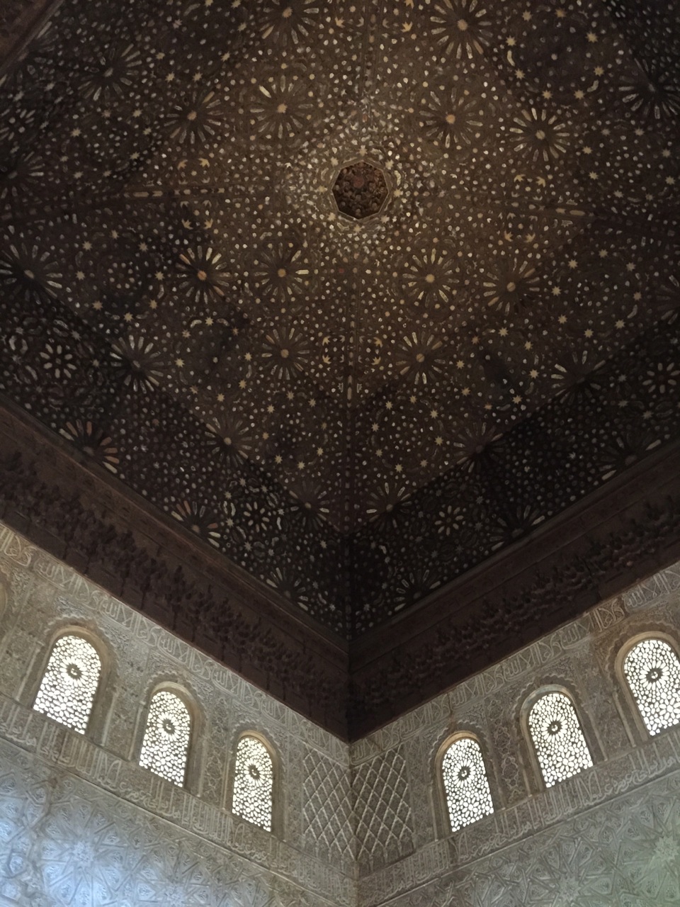 alhambra-ceiling-detail-stars.jpg