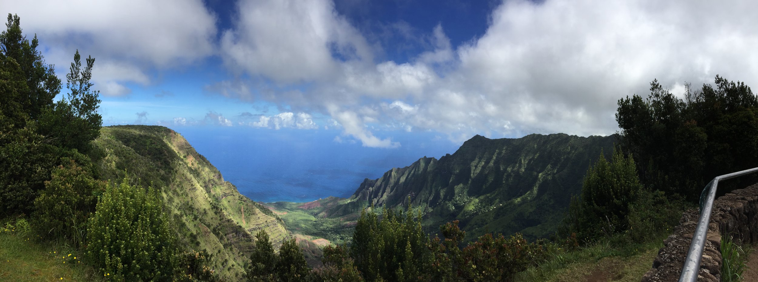 Kalalau Lookout, Kauai. One of the rainiest places on earth (but not this day on August, 2016)