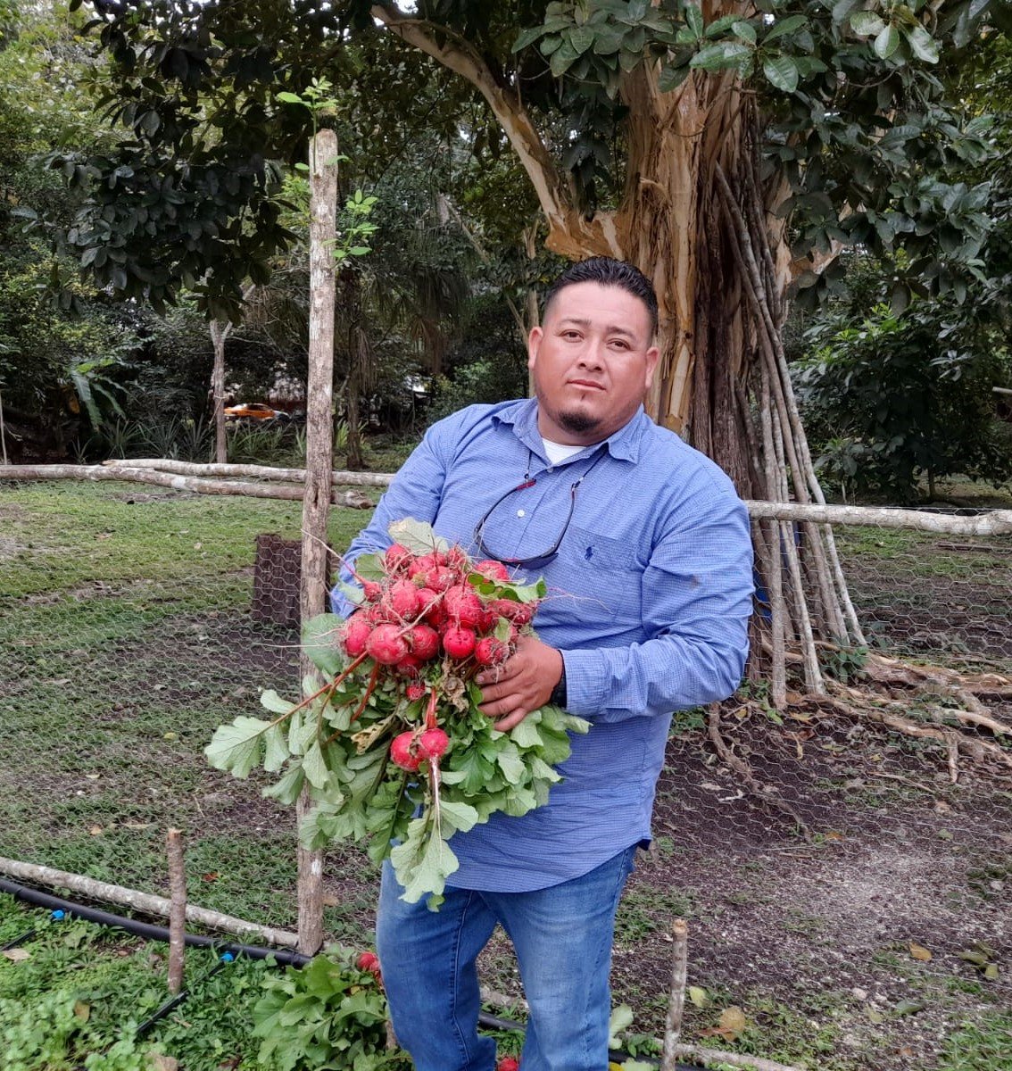 Saul Alonzo Vasquez, Field Trainer