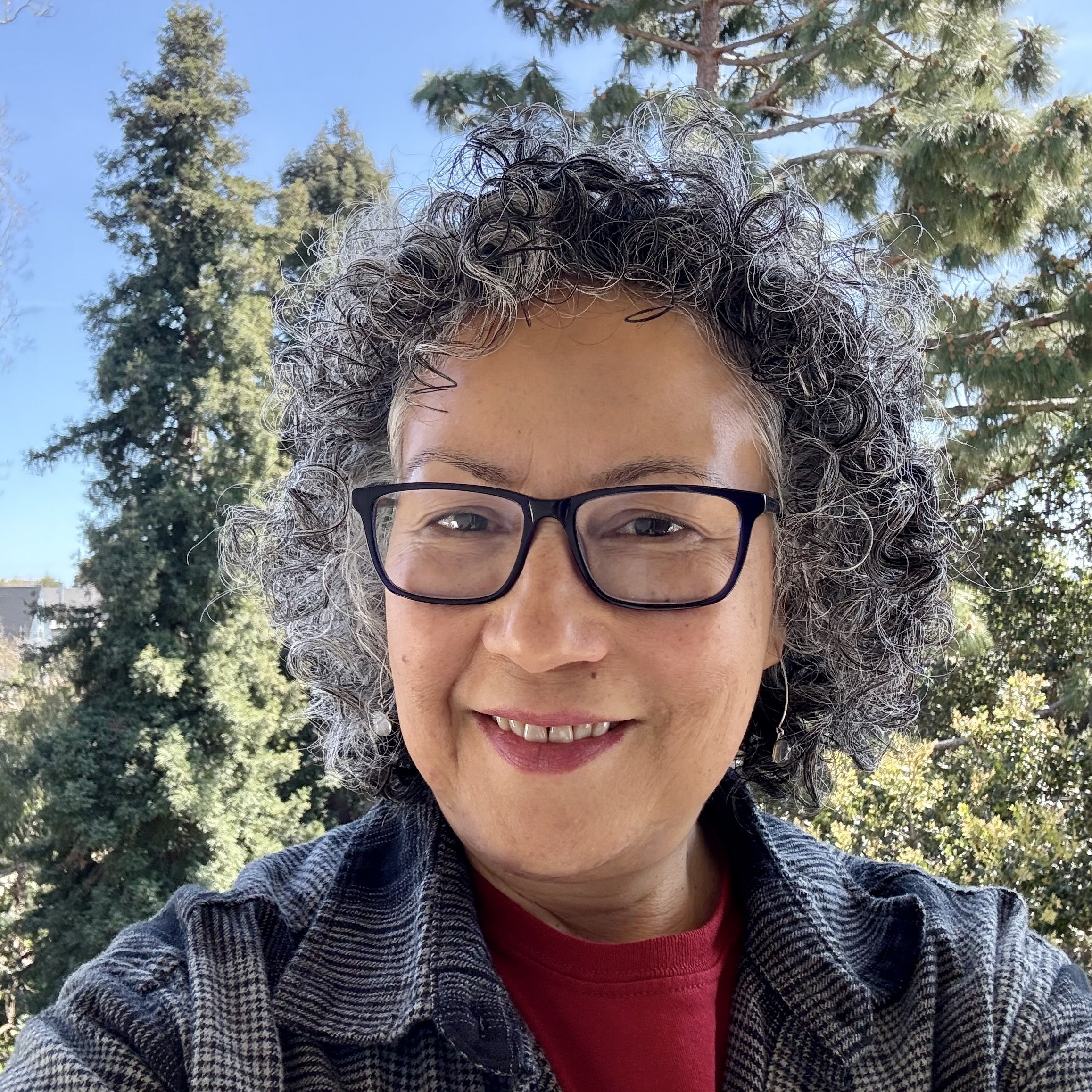 Corinne Lamata, Administrative Assistant