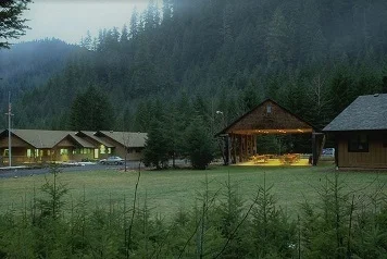 Field Station, H.J. Andrews Forest (A. Levno)