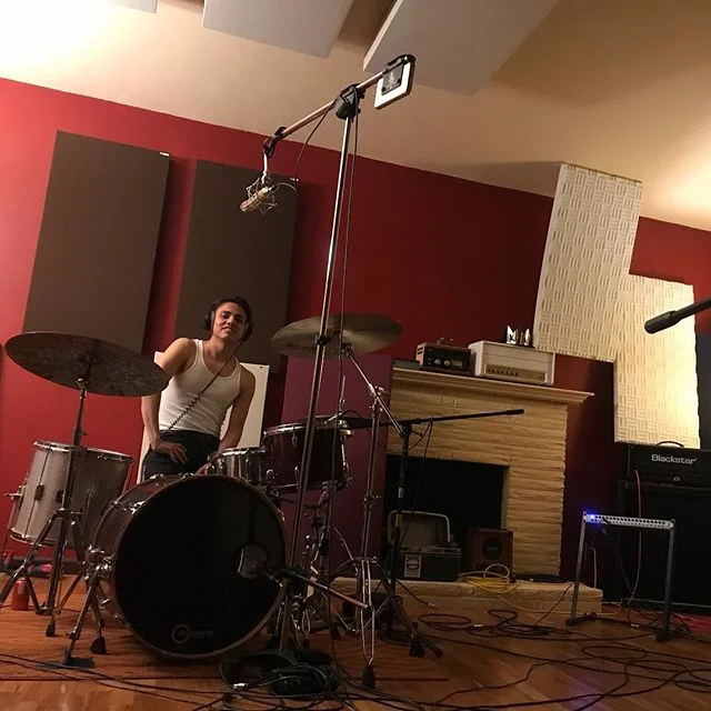 Another ShanxFM song started. With crazier, roomier drums this time. 
#musicproduction #drumrecording