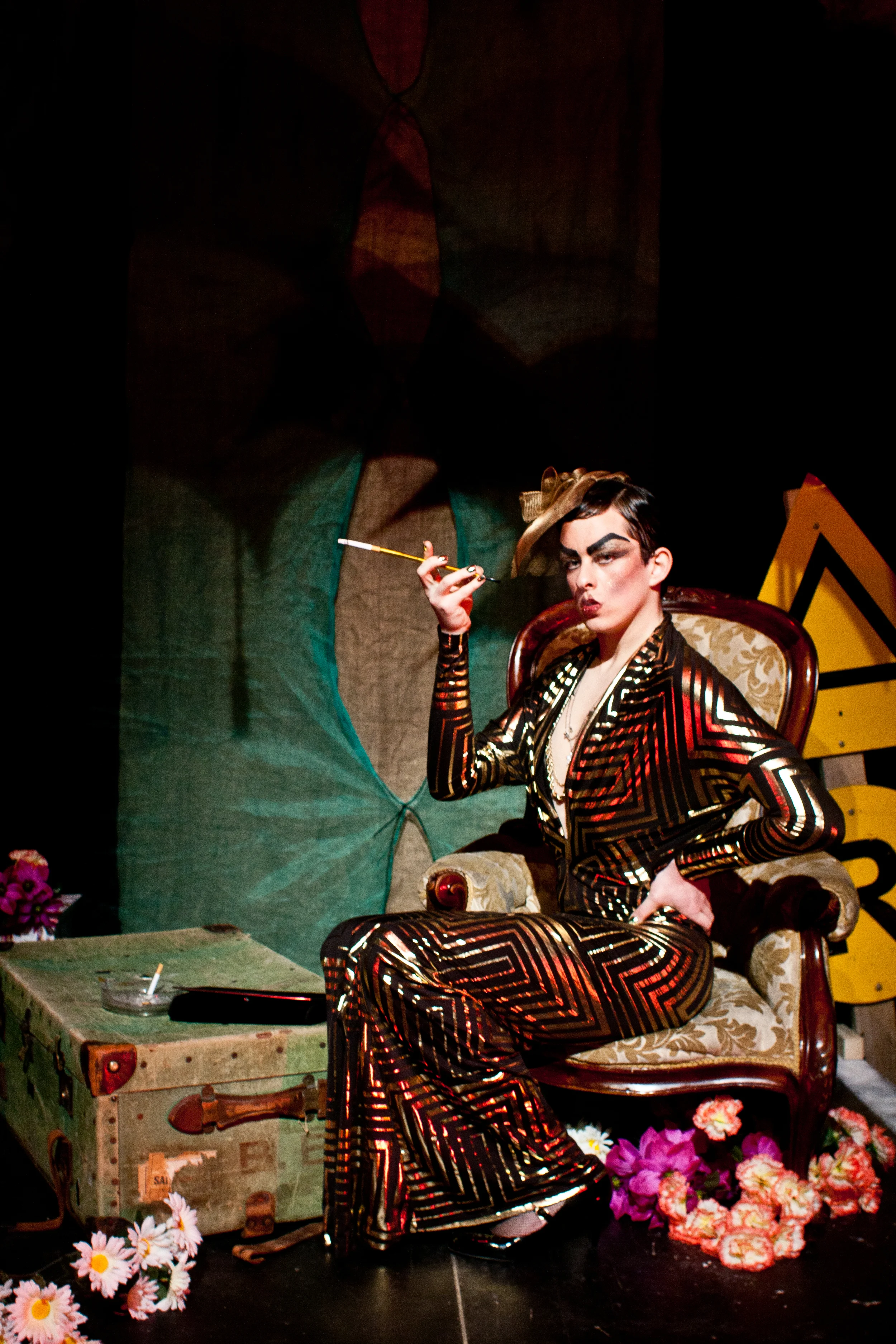 AWONI COSTUME001.jpg