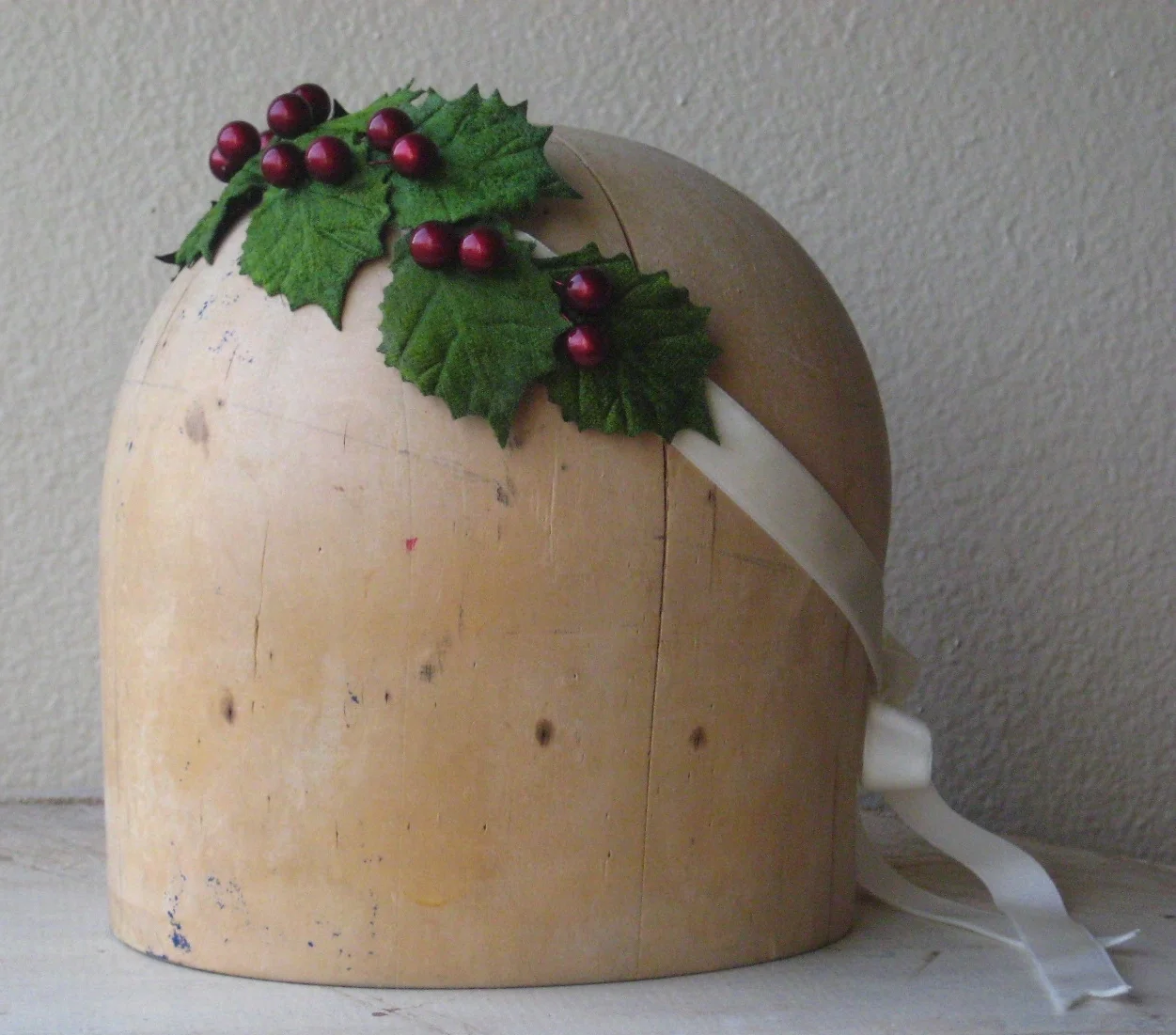 Velvet Holly Crown