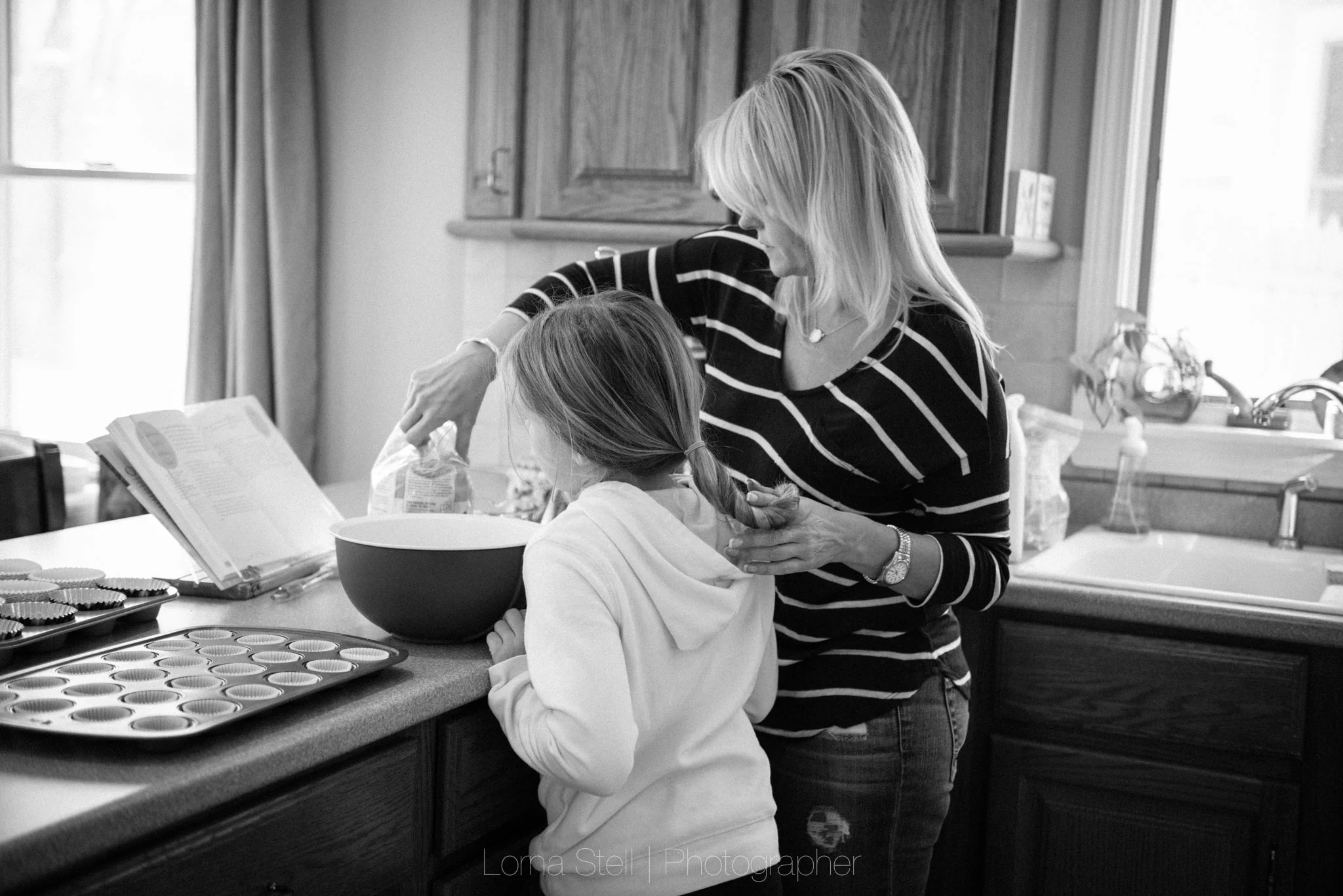 Melrose Day In The Life Family Session | Mom + Daughter Cupcake Adventure