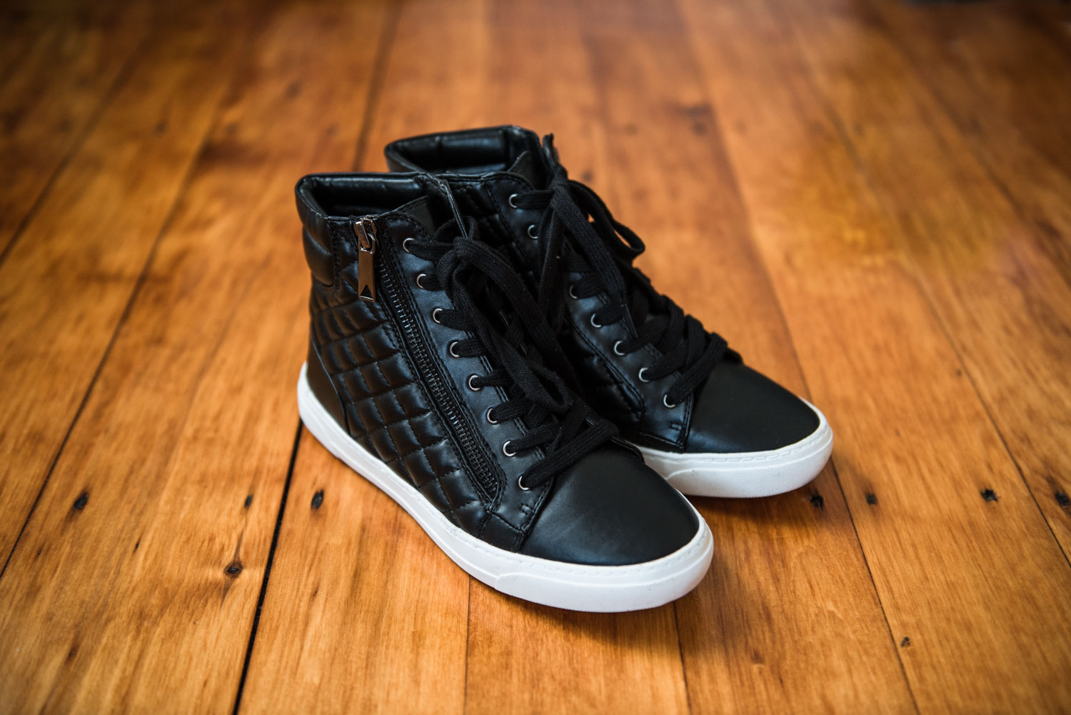 Personal Style | High-Top Black Sneakers | Lorna Stell | Photographer | Boston MA