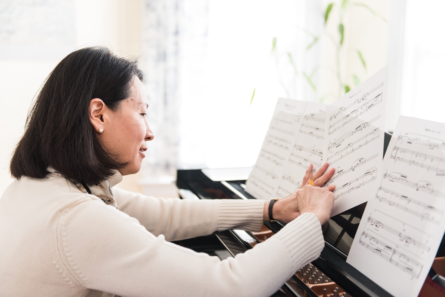 Arlington Autumn Small Business Portrait Photography | Musician and Composer Ruth Shyu | Lorna Stell | Photographer | Boston MA