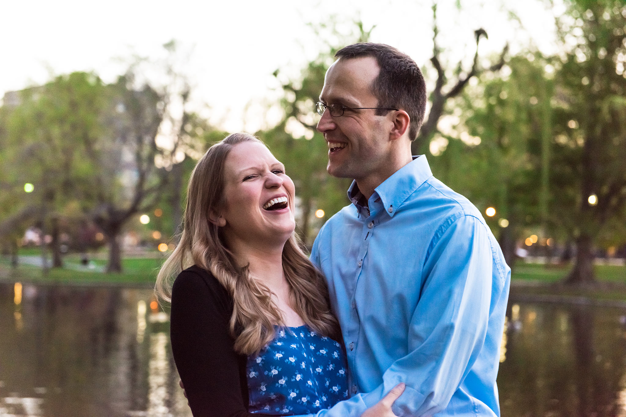 Classic + Modern Boston Public Garden, Beacon Hill, and Downtown Coffee Shop Sunrise Engagement Session | Jessica and Thomas | Lorna Stell | Photographer | Boston MA