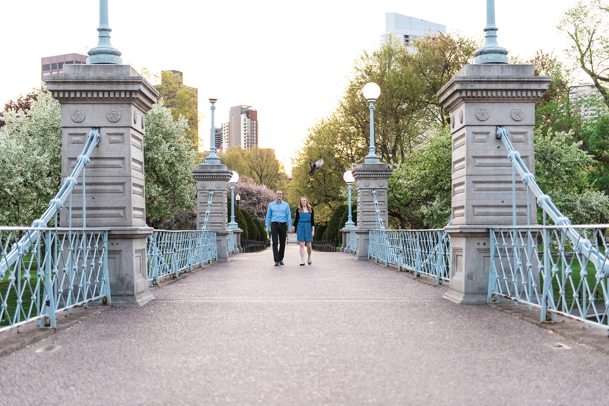 Classic + Modern Boston Public Garden, Beacon Hill, and Downtown Coffee Shop Sunrise Engagement Session | Jessica and Thomas | Lorna Stell | Photographer | Boston MA