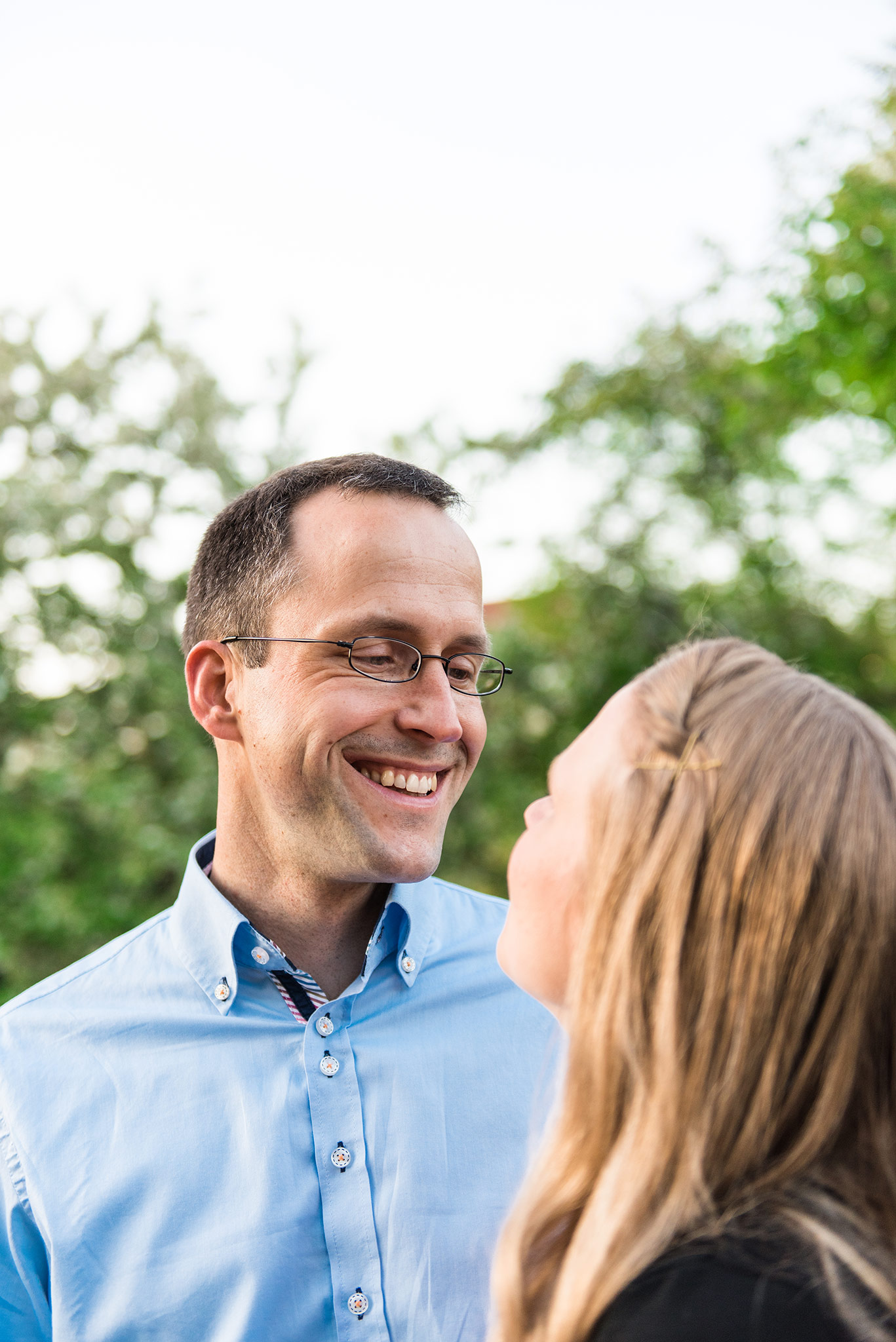 Classic + Modern Boston Public Garden, Beacon Hill, and Downtown Coffee Shop Sunrise Engagement Session | Jessica and Thomas | Lorna Stell | Photographer | Boston MA