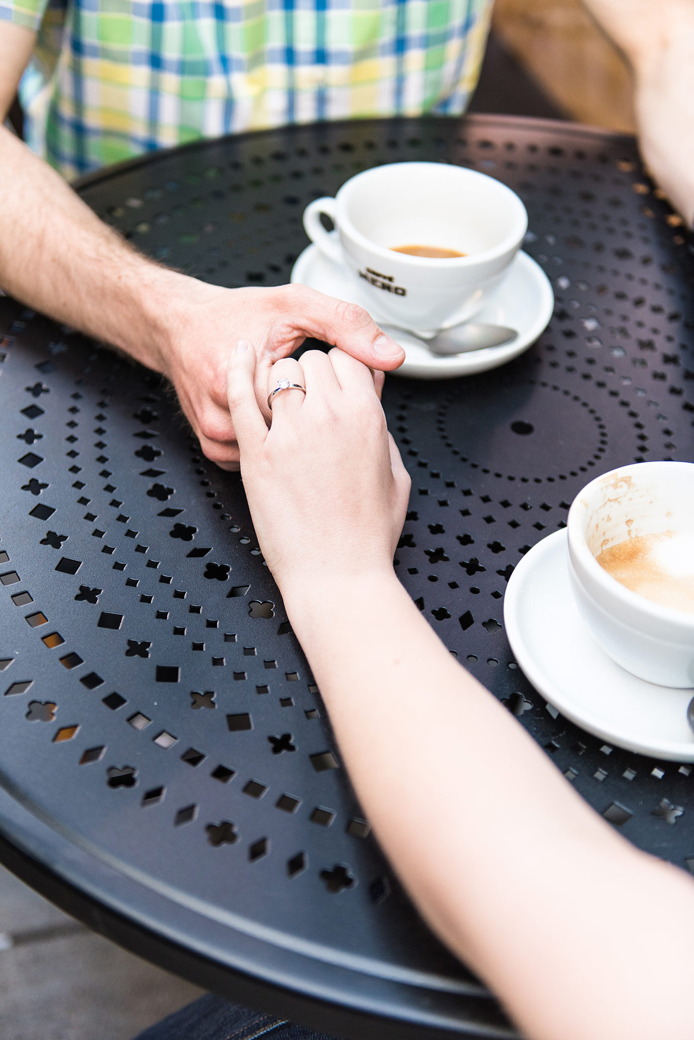 Classic + Modern Boston Public Garden, Beacon Hill, and Downtown Coffee Shop Sunrise Engagement Session | Jessica and Thomas | Lorna Stell | Photographer | Boston MA