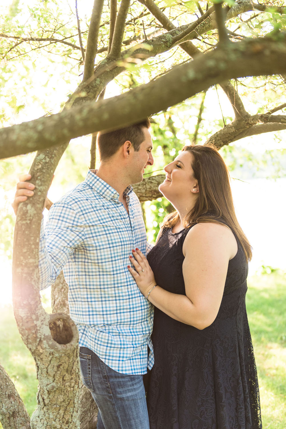 Katelyn + Joe | Summer Sunset Lake Quannapowitt Wakefield Engagement Session | Boston and New England Wedding Photography | Lorna Stell Photo