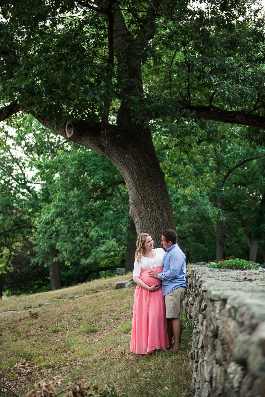 Nick + Kristen | Woodsy Belmont Summer Maternity Session | Boston and New England Portrait Photography | Lorna Stell Photo