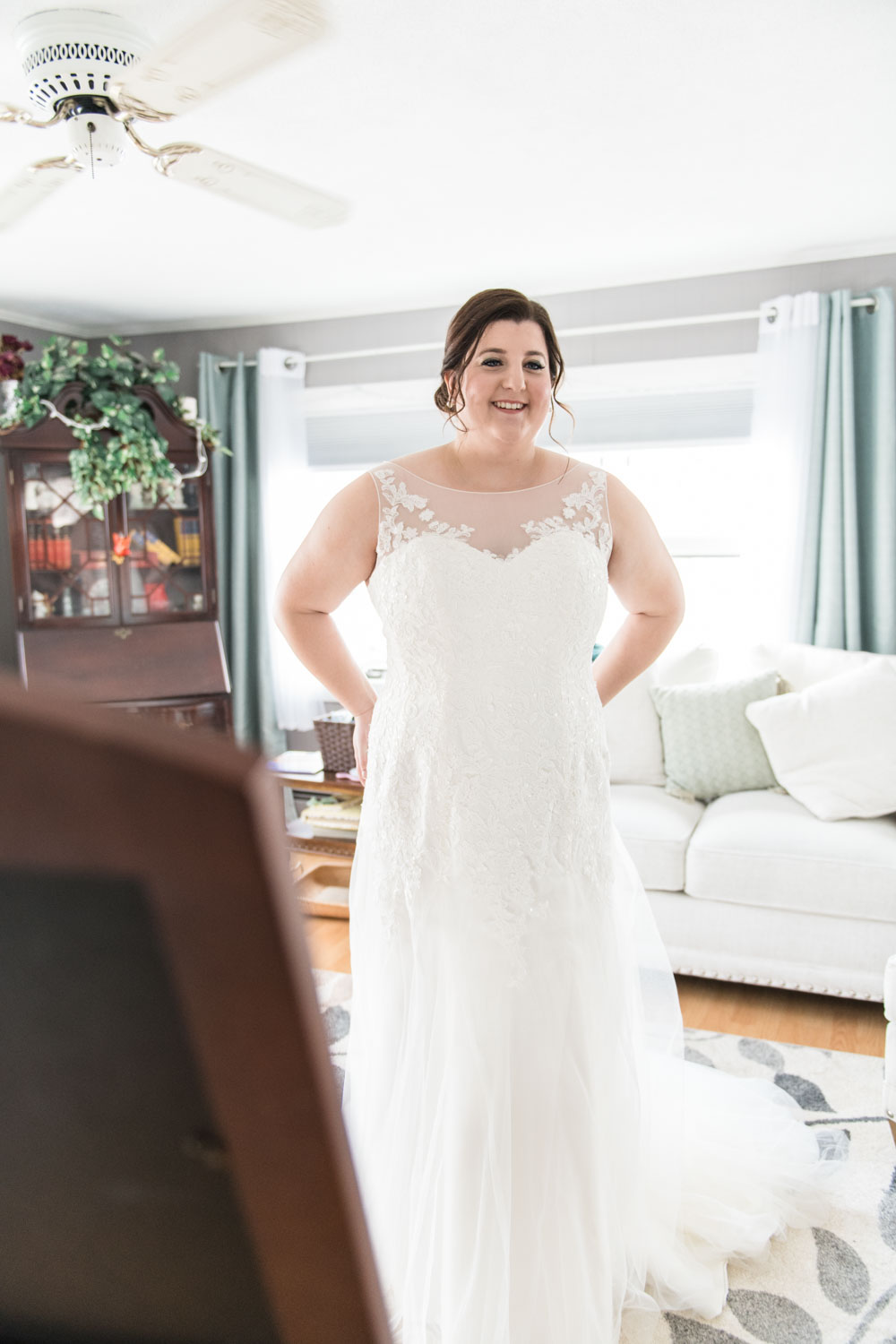 Katelyn + Joe | St. Patrick's Day Topsfield Commons Spring Wedding | Boston and New England Wedding Photography | Lorna Stell Photo