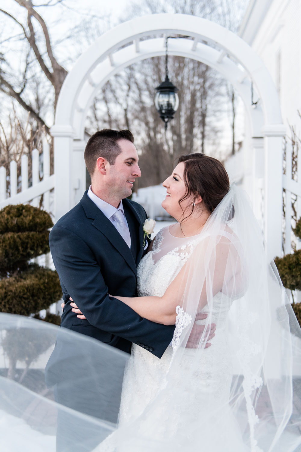 Katelyn + Joe | St. Patrick's Day Topsfield Commons Spring Wedding | Boston and New England Wedding Photography Portraits with Cathedral Veil | Lorna Stell Photo