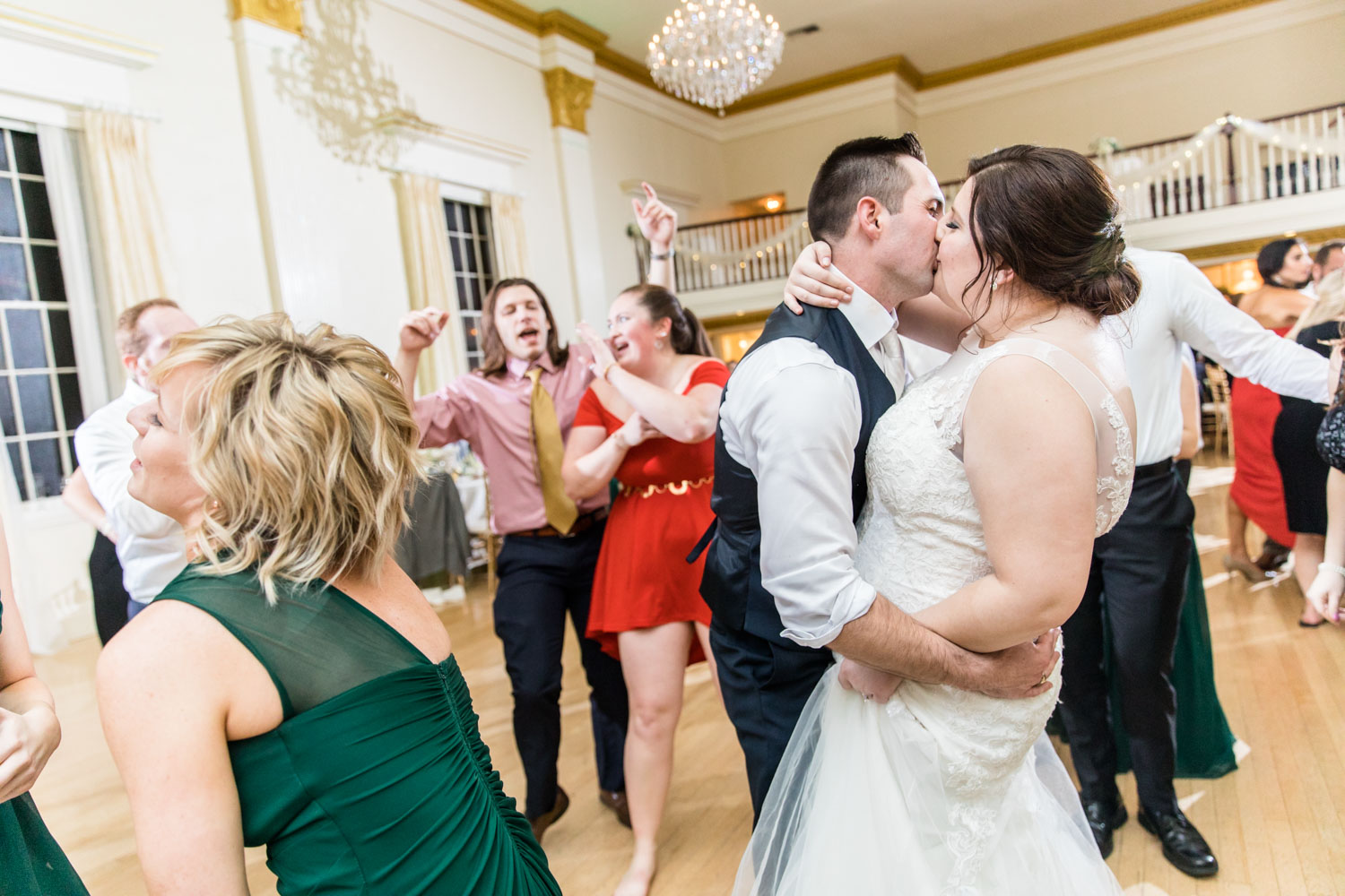 Katelyn + Joe | St. Patrick's Day Topsfield Commons Spring Wedding | Boston and New England Wedding Photography | Lorna Stell Photo