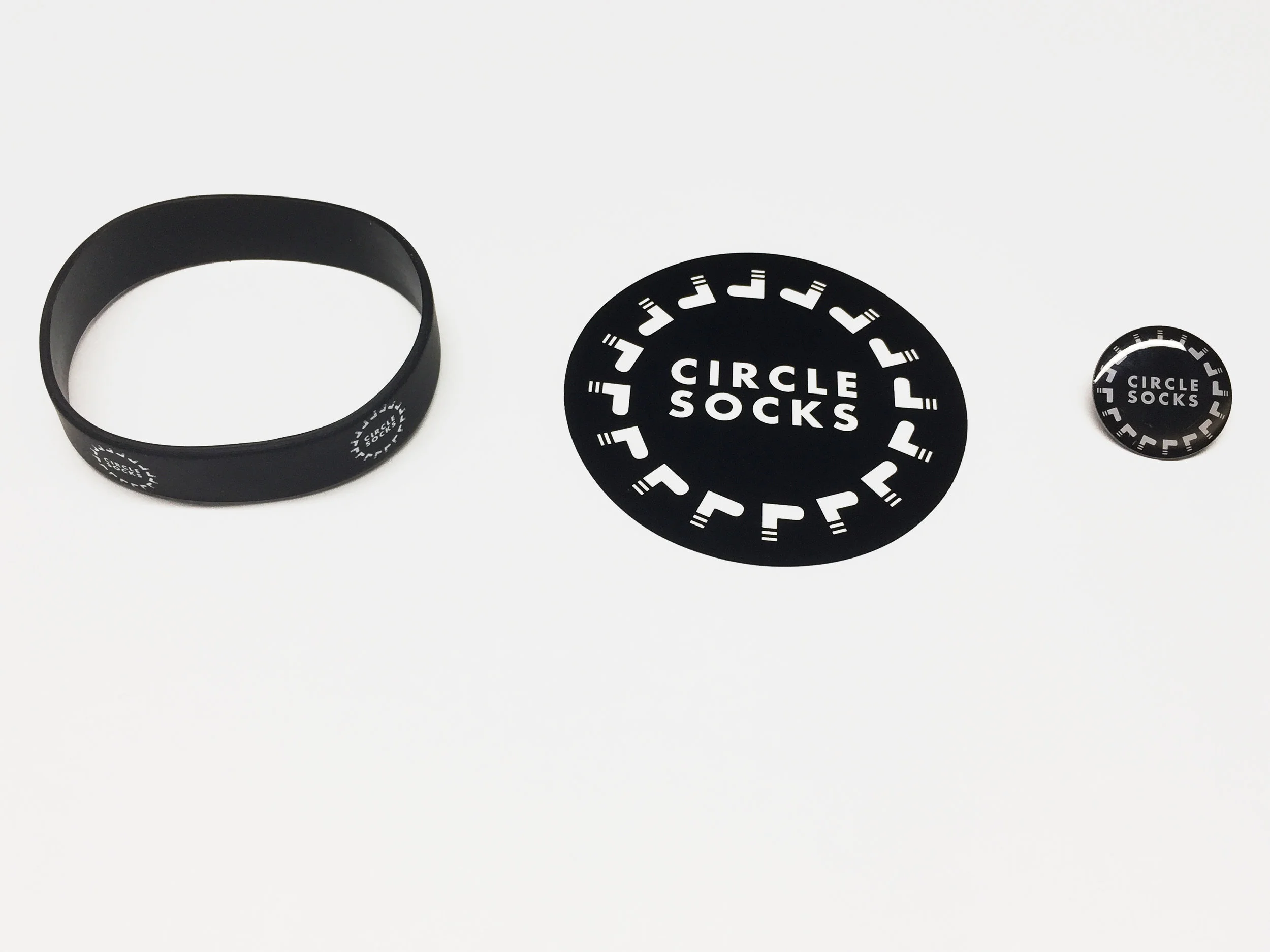 sticker_button_pin_fin.jpg