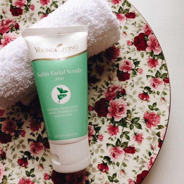 Image via my lovely friend Rebecca of Flora & Pine Essentials