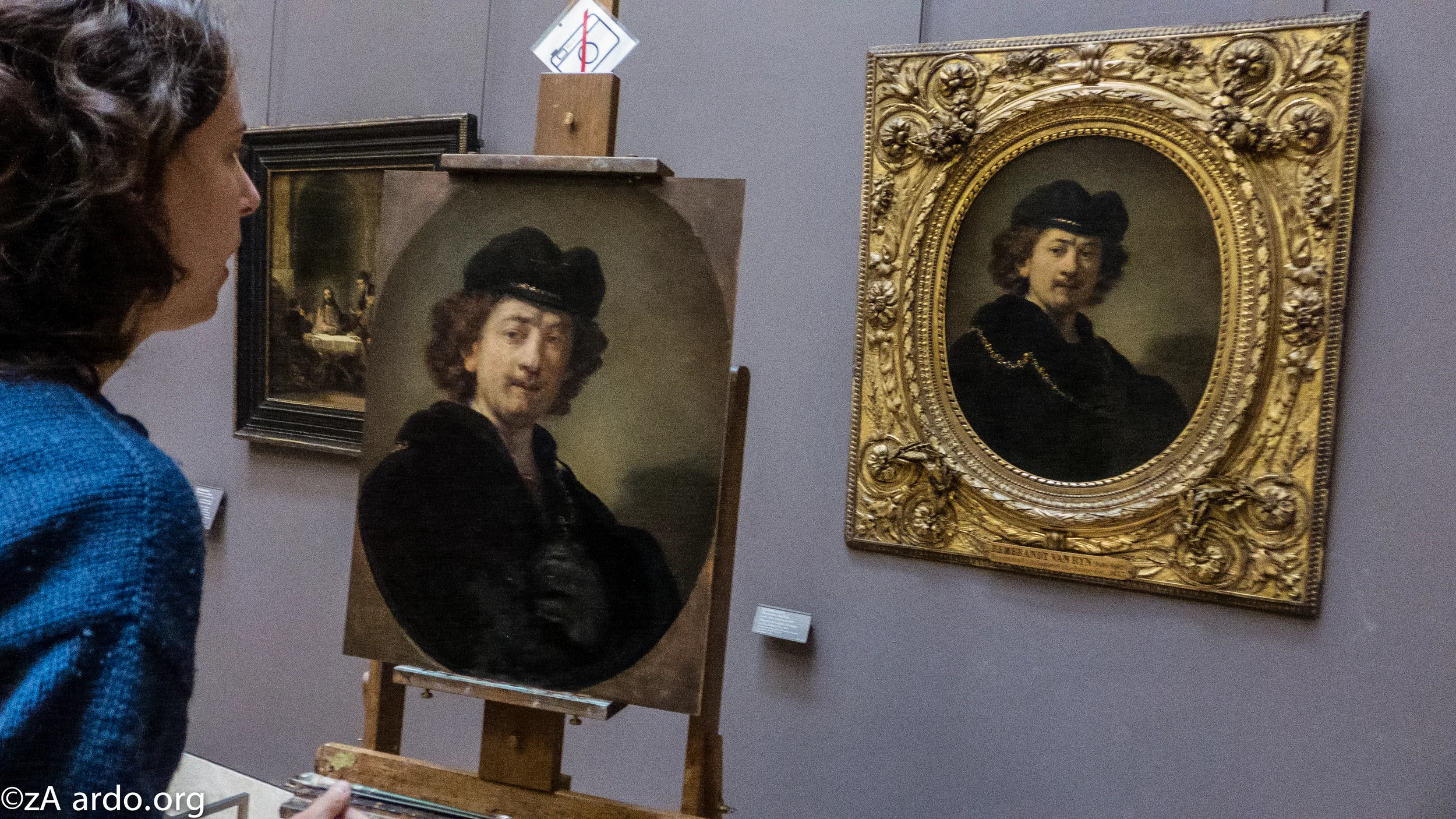 Artists at work in Louvre May 2015©zARDO-1.jpg