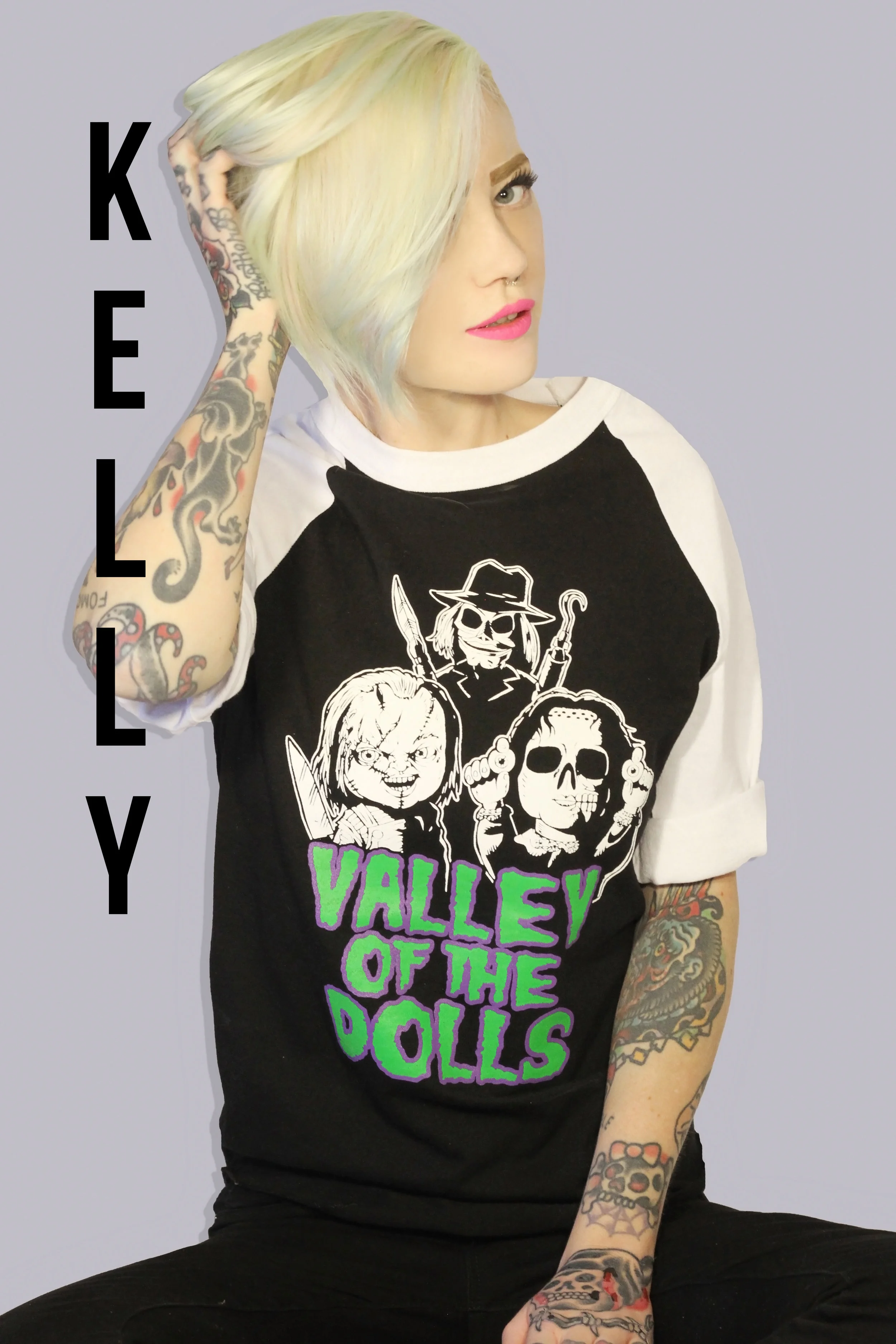 kelly_gwgshop_girlswithgunz.jpg