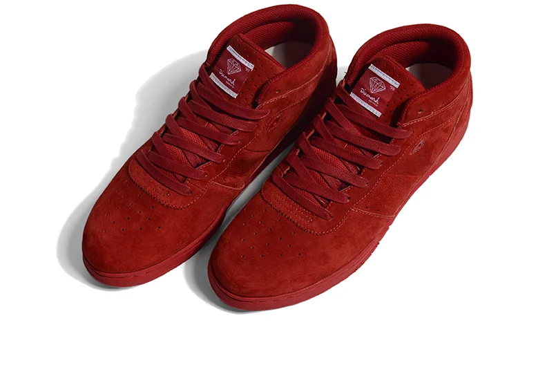  DIAMOND SUPPLY CO® SKATELIFE MID - Clean-toe cup sole skate shoe in pig suede upper. Wavy eye-stay with pinked edge. EVA mid-sole.&nbsp;Diamond-shaped plastic eyelet.&nbsp;Perforated toe and waxed laces. (shown in Cardinal) 