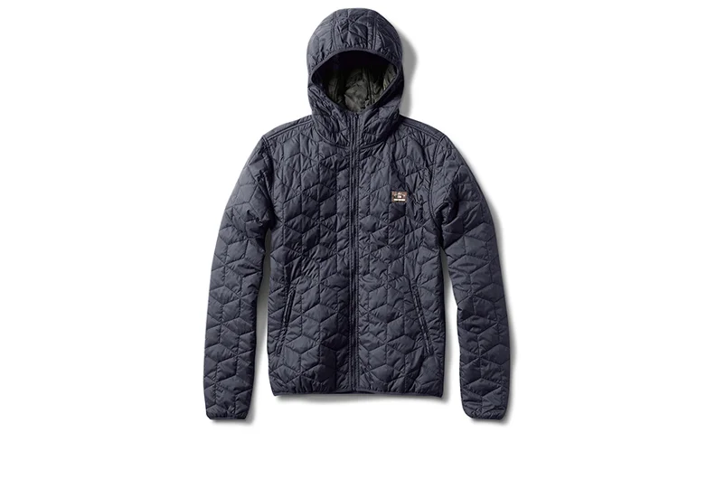  FOURSTAR® KOSTON QUILT&nbsp;-&nbsp; Eric Koston signature collection. Medium-loft puffy jacket with custom Qbert quilt and&nbsp; camo taffeta lining .&nbsp;Neoprene cuff and waistband binding. Stuffs into a small pouch for easy travel. (shown in Mid