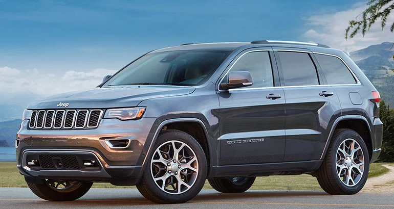 CR-Cars-2018-Jeep-Grand-Cherokee-09-17.jpeg