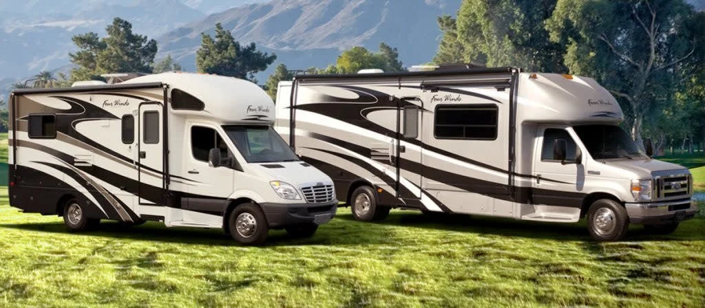 Motorhome_RV_Class_C_Sprinter_Ford_Chassis_1024x448_811957d0-14df-4e68-88eb-22aed8ced701.jpg