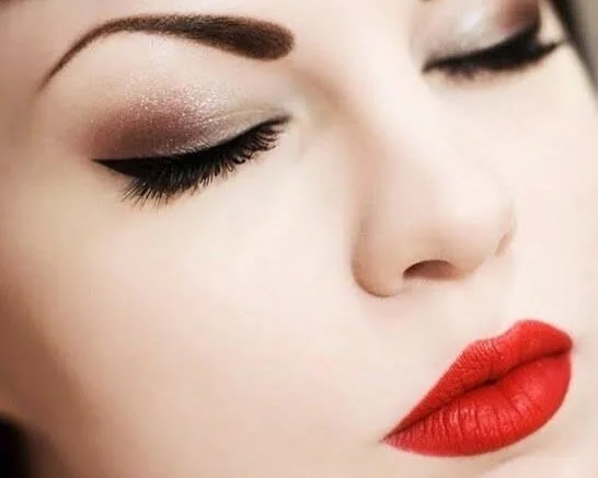 NAPA LIPS   Red … make sure you use lipliner!  Apply the lipstick when you arrive at the venue  before  going to the dressing rooms - this will avoid any smudges or having it come off before making it to stage.