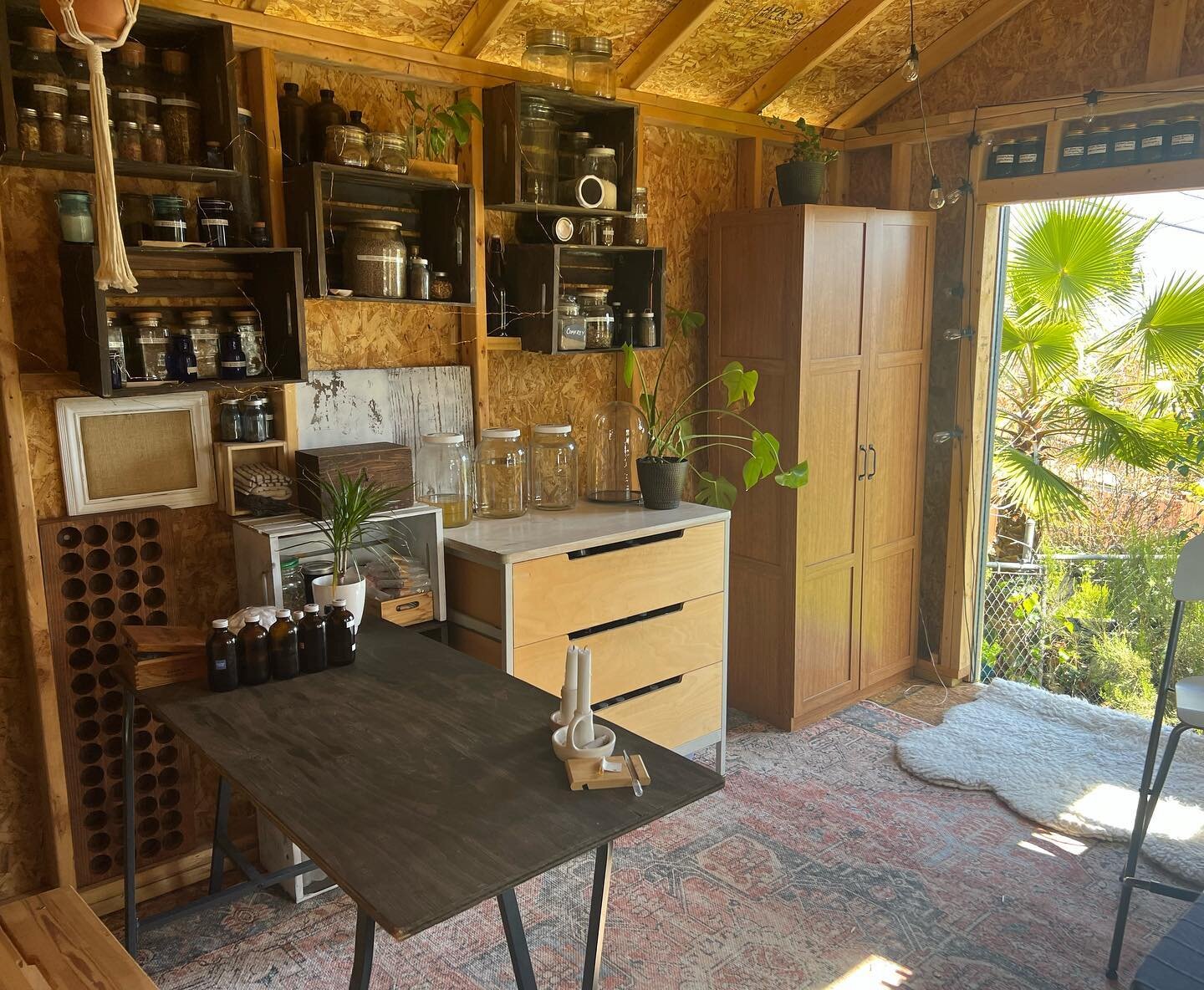 Today is International Women&rsquo;s Day and as I organize my studio apothecary I feel truly blessed.  I feel grateful to be a Woman Business Owner since 2004 with @quinntessentialsproducts 

I wanted to share a glimpse of my home workspace with you 