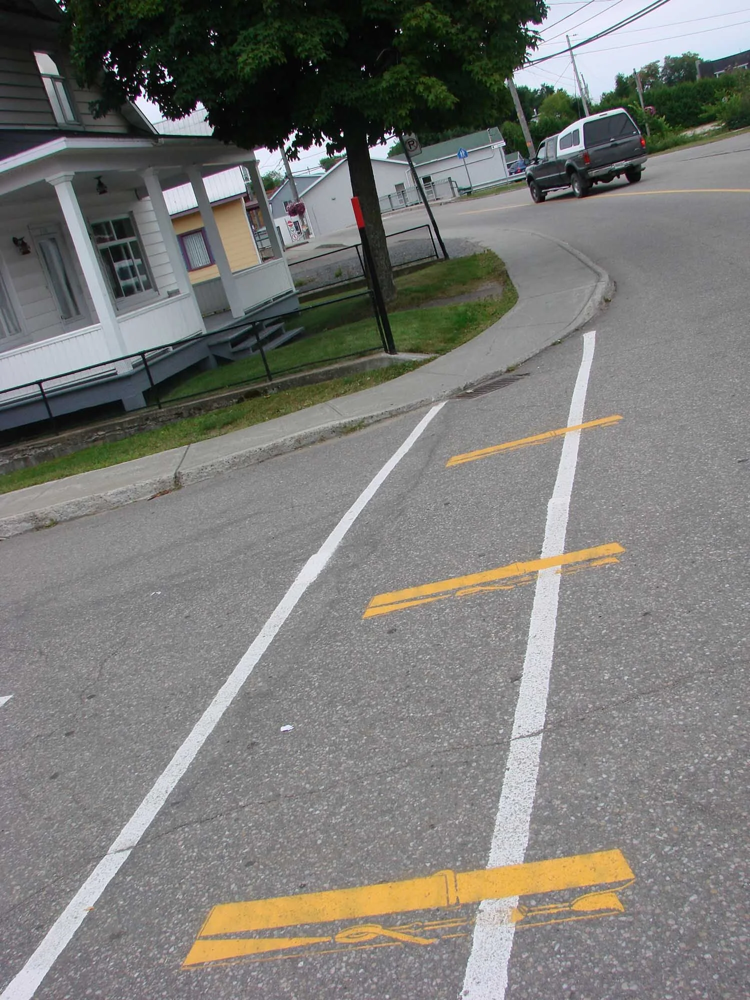 Clothes Line Crossing