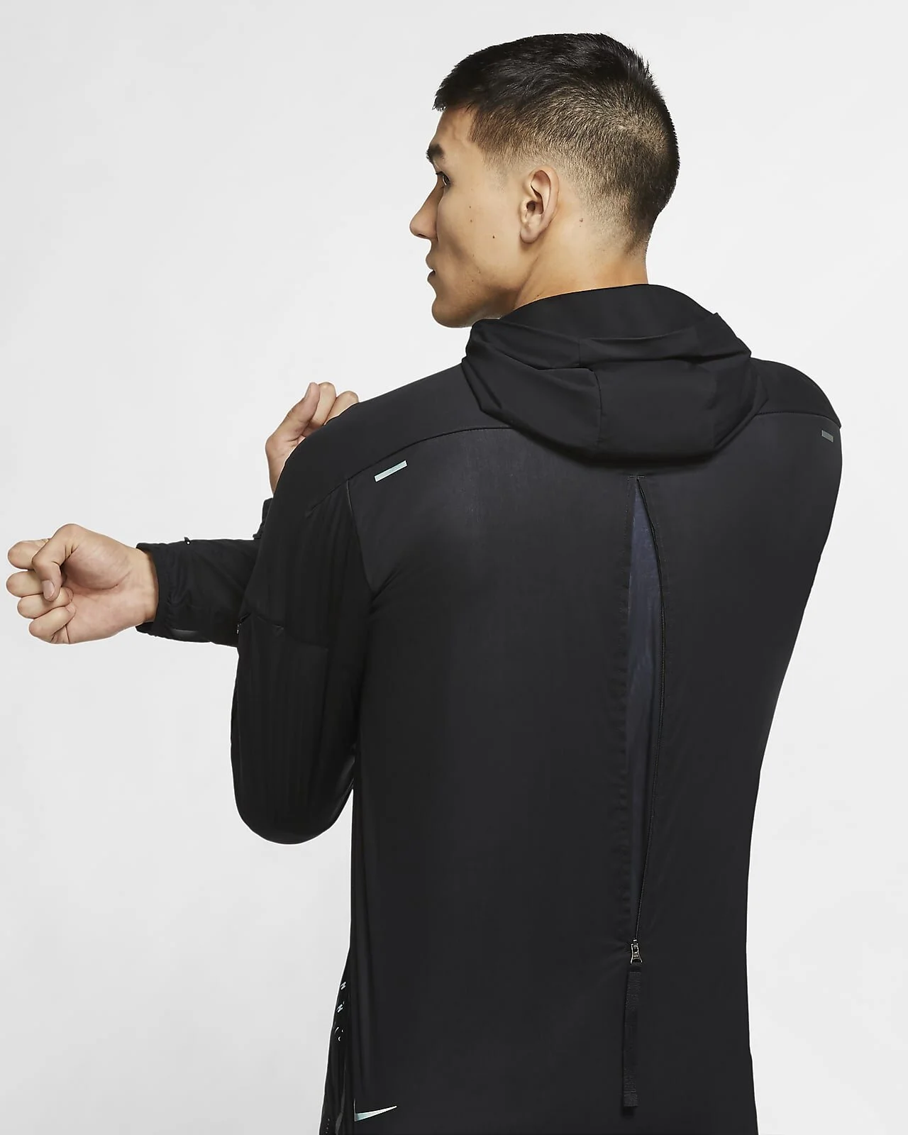 run-division-dynamic-vent-running-jacket-xphDcj.jpg