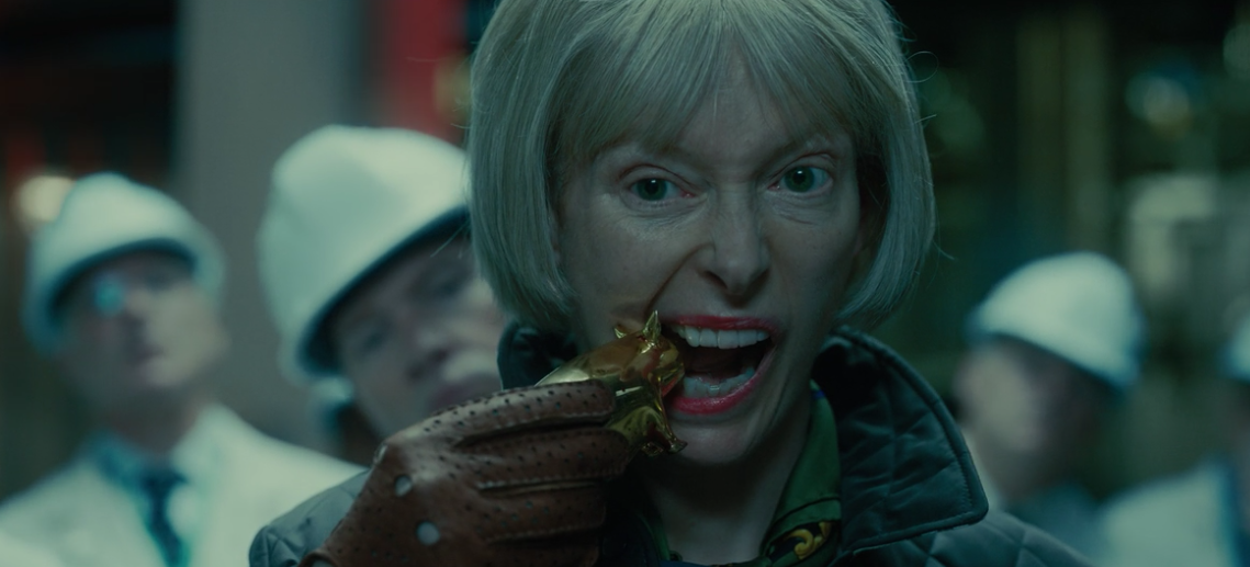 tilda-swinton-evaluates-the-proposed-deal-in-okja.png