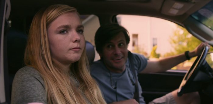 eighthgrade-elsiefisher-dad-car-700x344.jpg