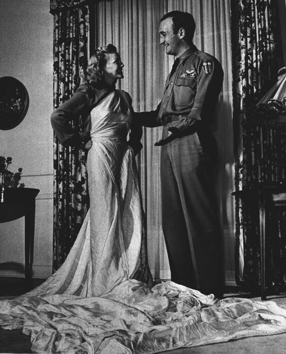 1940s Wedding Dresses Photographs | Wartime Wedding Fashion History Pictures