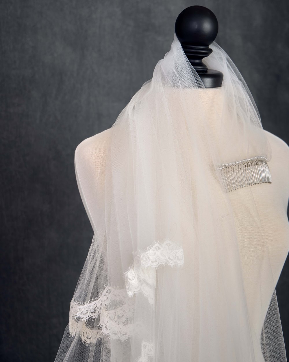 Wedding Headwear Set Elegant White Crown and One Tier Soft Sheer Plain Wedding  Veil TSDZ034