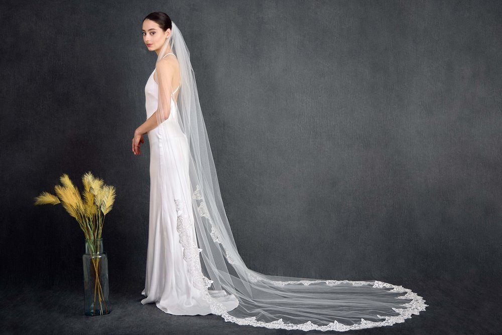 Cut Edge Wedding Bridal Veil 108 Inches Cathedral Length – BestWeddingVeil