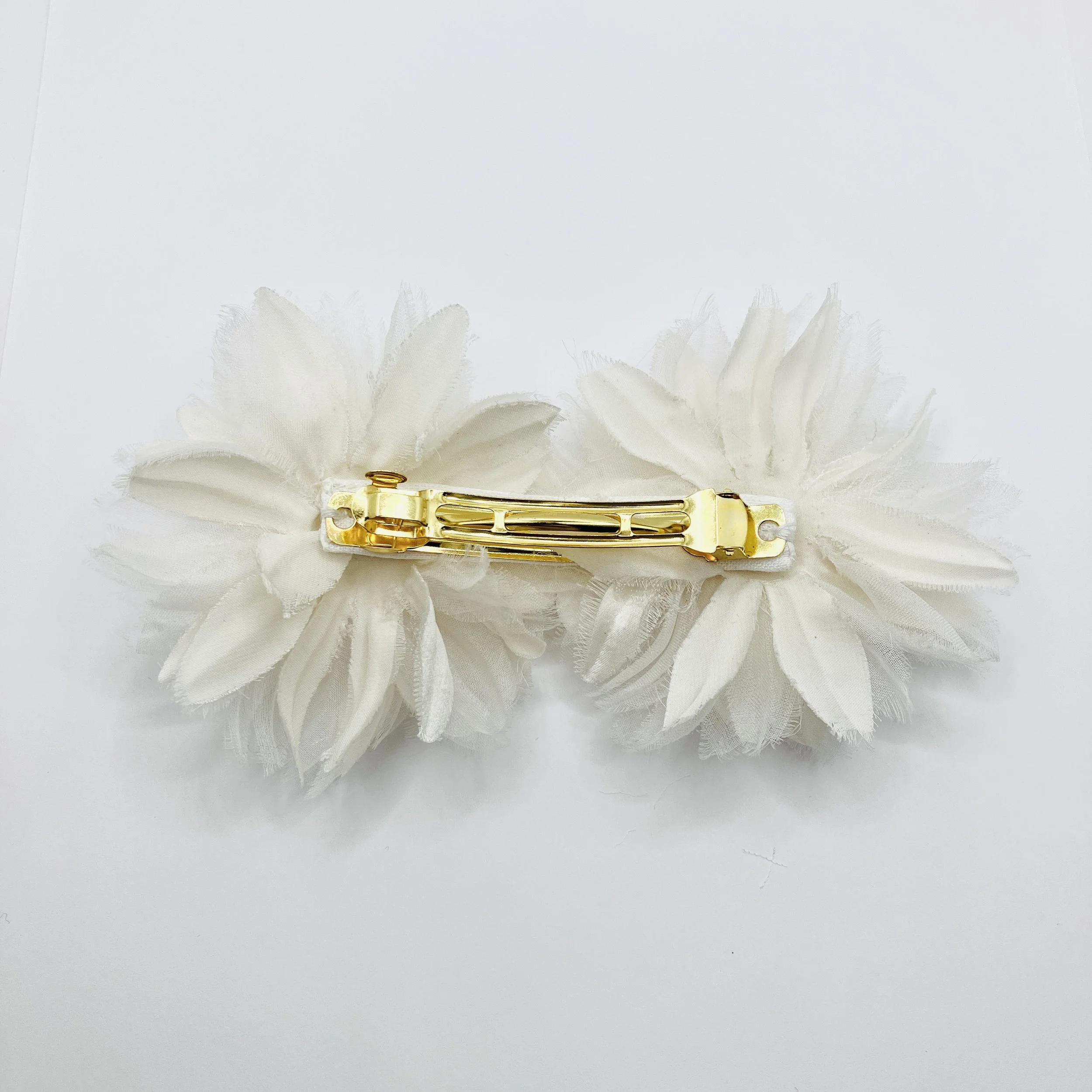 NKB CLIP- FLW17- WG4.JPG