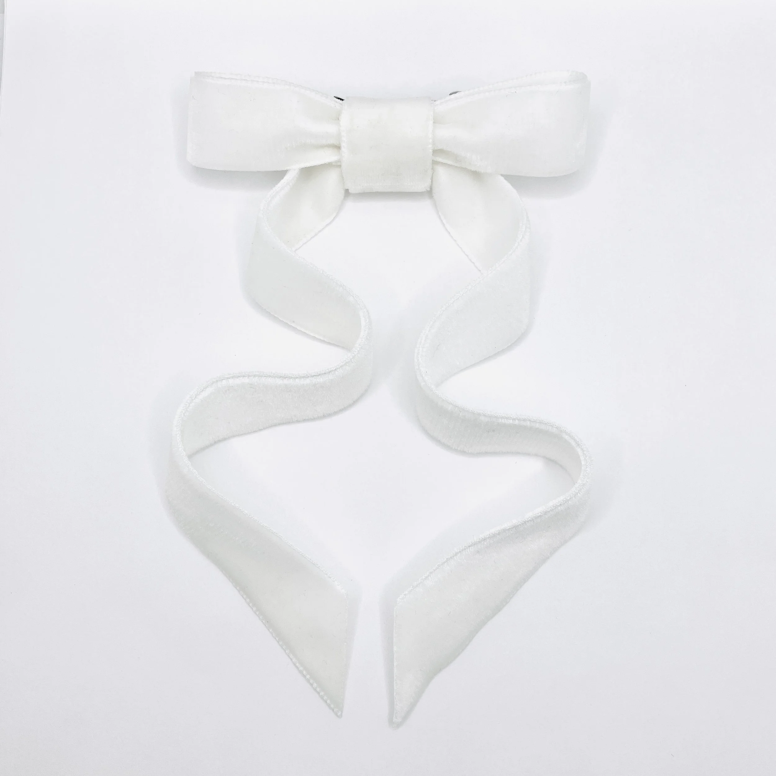 NKB CLIP- BOW- WSIMG_7309.JPG